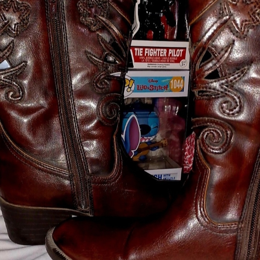 Cheyenne Brown Western Style Vintage Boots